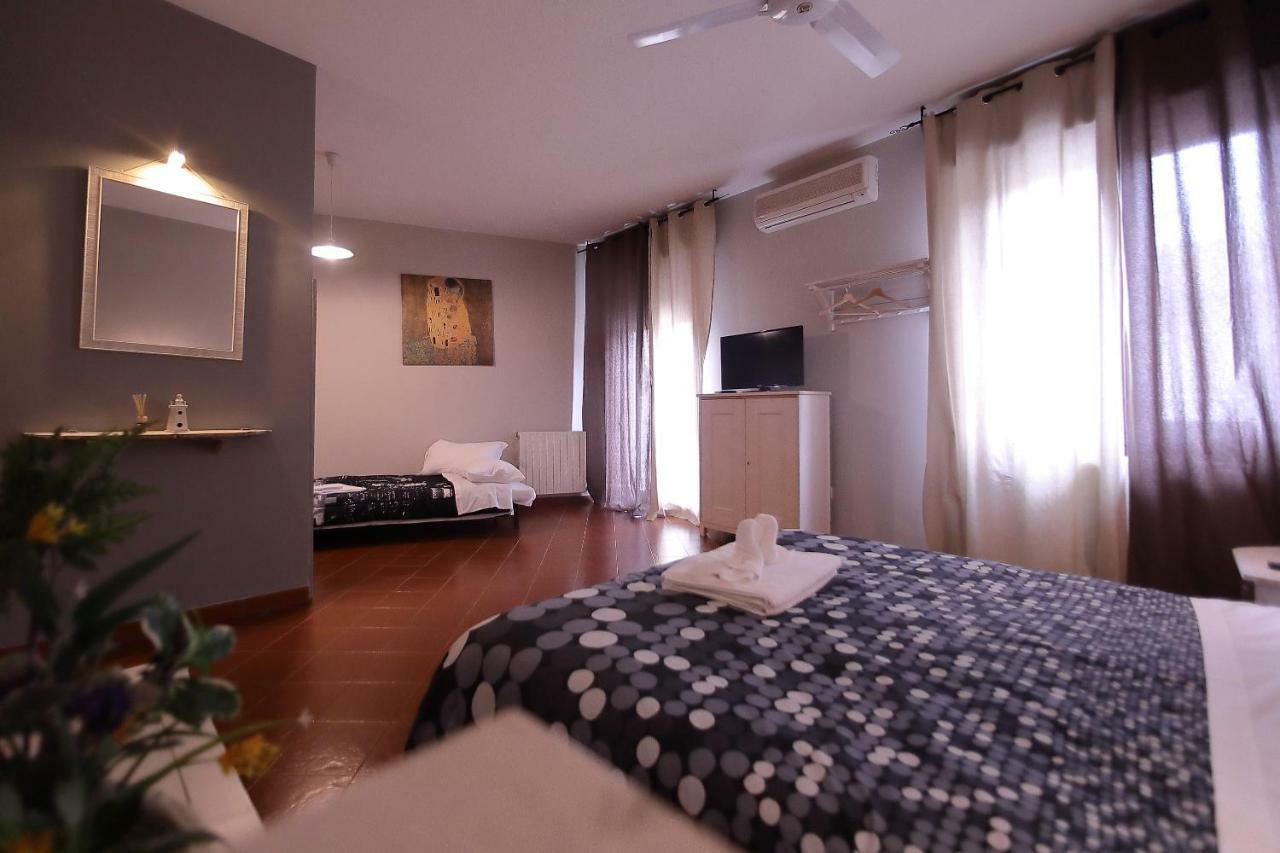 Sk Home Peschiera del Garda Exteriér fotografie